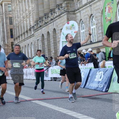 07.09.2025 - BARMER Alsterlauf Strokosch-Dieckow http://msf.ph/oto/8723742 07.09.2025 10:09:04 Ziel 2161, 2648, 2828, 3285, 3408, 3902, 4217, 4778, 5287, 6109, 6179, 8187, 8237 meine-sportfotos.de