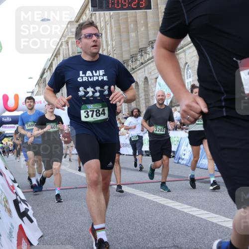 07.09.2025 - BARMER Alsterlauf Strokosch-Dieckow http://msf.ph/oto/8723787 07.09.2025 10:09:21 Ziel 2479, 2480, 2591, 2657, 3130, 3202, 3203, 3224, 3784, 3883, 3900, 4057, 4084, 4348, 4458, 4568, 4803, 5089, 5272, 5369, 5600, 5601, 5746, 6033, 6046, 6090, 6092, 8109 meine-sportfotos.de