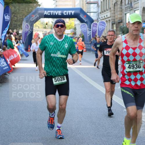 07.09.2025 - BARMER Alsterlauf Strokosch-Dieckow http://msf.ph/oto/8723791 07.09.2025 09:51:06 Ziel 2025, 2416, 2778, 2802, 3538, 3546, 4157, 4161, 4162, 4173, 4223, 4619, 4944, 5051, 5125, 5179, 5234, 5358, 5710, 5715, 5858, 5905, 5921, 8075, 8200, 8292 meine-sportfotos.de