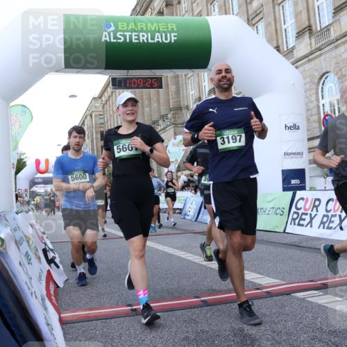 07.09.2025 - BARMER Alsterlauf Strokosch-Dieckow http://msf.ph/oto/8723794 07.09.2025 10:09:23 Ziel 2367, 2479, 2480, 2657, 3130, 3201, 3202, 3203, 3224, 3637, 3784, 3883, 3900, 4057, 4084, 4348, 4458, 4568, 4803, 5089, 5369, 5600, 5601, 5883, 6033, 6046, 6090, 6092, 8109 meine-sportfotos.de