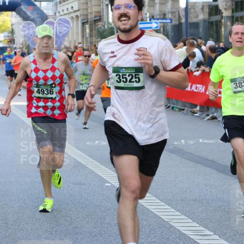 07.09.2025 - BARMER Alsterlauf Strokosch-Dieckow http://msf.ph/oto/8723795 07.09.2025 09:51:05 Ziel 2025, 2416, 2778, 2802, 3538, 3546, 3618, 4157, 4161, 4162, 4173, 4223, 4619, 4944, 5051, 5125, 5179, 5234, 5358, 5710, 5715, 5858, 5905, 5921, 8200, 8292 meine-sportfotos.de