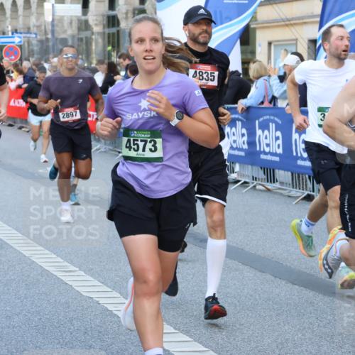 07.09.2025 - BARMER Alsterlauf Strokosch-Dieckow http://msf.ph/oto/8723818 07.09.2025 09:51:02 Ziel 2025, 2416, 2778, 2802, 3059, 3538, 3546, 3618, 4161, 4162, 4173, 4223, 4619, 4944, 5051, 5179, 5358, 5710, 5715, 5858, 5905, 5921, 8292 meine-sportfotos.de