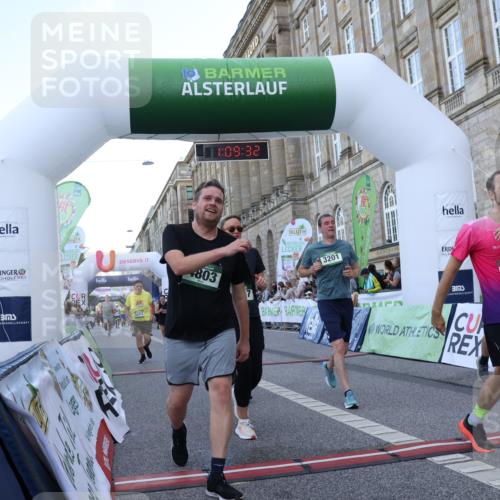 07.09.2025 - BARMER Alsterlauf Strokosch-Dieckow http://msf.ph/oto/8723819 07.09.2025 10:09:30 Ziel 2367, 3201, 3475, 3637, 4057, 4084, 4458, 4568, 4803, 4952, 5262, 5307, 5663, 5883, 6033, 8130 meine-sportfotos.de