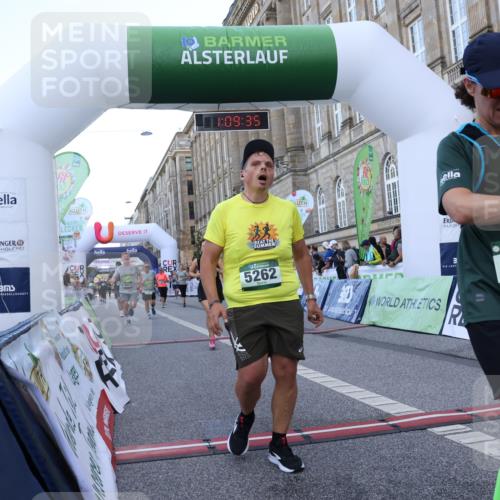 07.09.2025 - BARMER Alsterlauf Strokosch-Dieckow http://msf.ph/oto/8723826 07.09.2025 10:09:34 Ziel 2367, 2489, 3201, 3475, 3637, 4863, 4952, 5255, 5262, 5307, 5663, 5883, 6081, 6083, 6196, 6260, 8130 meine-sportfotos.de
