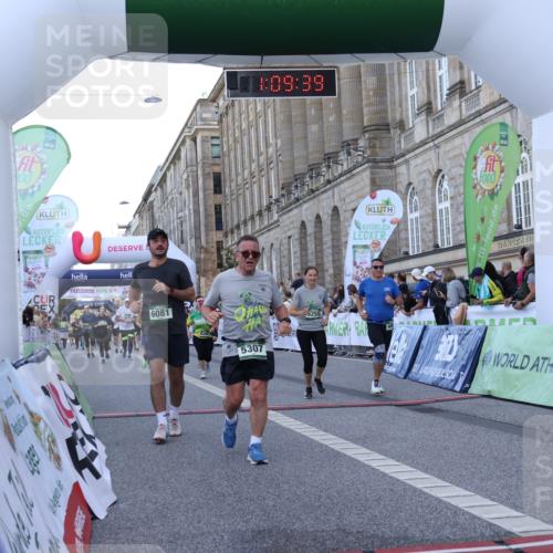 07.09.2025 - BARMER Alsterlauf Strokosch-Dieckow http://msf.ph/oto/8723835 07.09.2025 10:09:38 Ziel 2489, 3318, 3475, 3674, 3795, 4421, 4567, 4863, 4952, 5255, 5307, 5663, 6081, 6083, 6184, 6196, 6260, 8130, 8289 meine-sportfotos.de