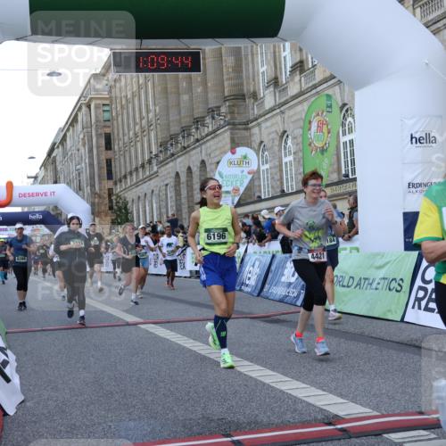 07.09.2025 - BARMER Alsterlauf Strokosch-Dieckow http://msf.ph/oto/8723849 07.09.2025 10:09:42 Ziel 2489, 3318, 3342, 3603, 3674, 3795, 4311, 4421, 4567, 4863, 5188, 5255, 5307, 6081, 6083, 6184, 6196, 6260, 8289 meine-sportfotos.de