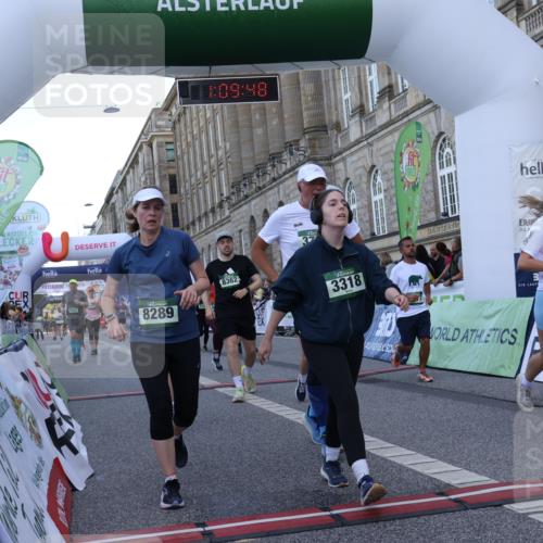 07.09.2025 - BARMER Alsterlauf Strokosch-Dieckow http://msf.ph/oto/8723861 07.09.2025 10:09:46 Ziel 3007, 3318, 3340, 3341, 3342, 3603, 3674, 3795, 4296, 4311, 4377, 4421, 4567, 5188, 6184, 6196, 8289 meine-sportfotos.de