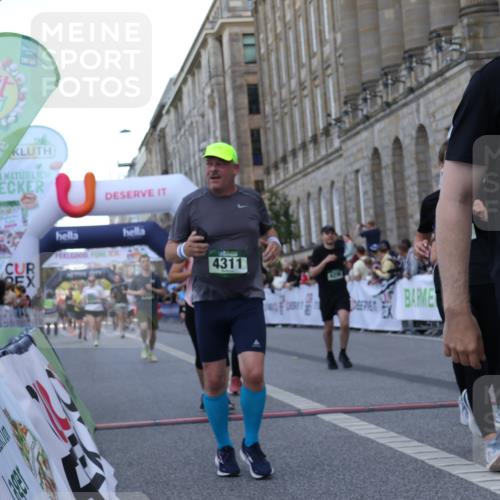 07.09.2025 - BARMER Alsterlauf Strokosch-Dieckow http://msf.ph/oto/8723871 07.09.2025 10:09:50 Ziel 2793, 3007, 3340, 3341, 3342, 3603, 3795, 3825, 4296, 4311, 4377, 4435, 4567, 5188, 8365 meine-sportfotos.de