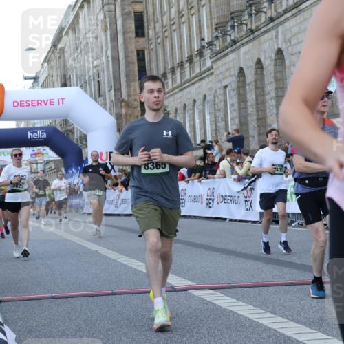 07.09.2025 - BARMER Alsterlauf Strokosch-Dieckow http://msf.ph/oto/8723884 07.09.2025 10:09:55 Ziel 2793, 3007, 3254, 3340, 3341, 3770, 3825, 4296, 4377, 4435, 5131, 5263, 8365 meine-sportfotos.de