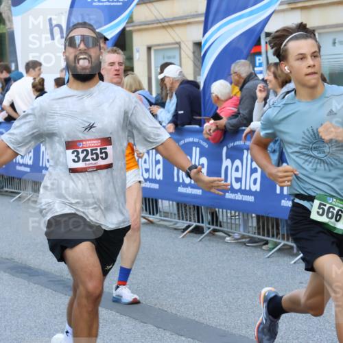 07.09.2025 - BARMER Alsterlauf Strokosch-Dieckow http://msf.ph/oto/8723886 07.09.2025 09:50:51 Ziel 2162, 2322, 2609, 2778, 2802, 2836, 3059, 3447, 3476, 3546, 3618, 3812, 4161, 4162, 4223, 4300, 4619, 4895, 4992, 5051, 5358, 5426, 5455, 5772, 5899, 5905, 8174, 8318 meine-sportfotos.de