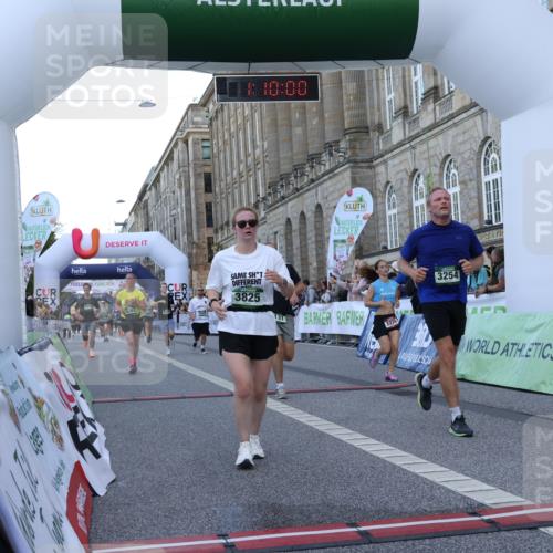 07.09.2025 - BARMER Alsterlauf Strokosch-Dieckow http://msf.ph/oto/8723898 07.09.2025 10:09:59 Ziel 2793, 3254, 3770, 3825, 4155, 4435, 4522, 5131, 5263, 5519, 5533, 6190, 8365 meine-sportfotos.de