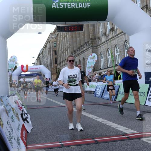 07.09.2025 - BARMER Alsterlauf Strokosch-Dieckow http://msf.ph/oto/8723899 07.09.2025 10:09:59 Ziel 2793, 3254, 3770, 3825, 4155, 4435, 4522, 5131, 5263, 5519, 5533, 6190, 8365 meine-sportfotos.de