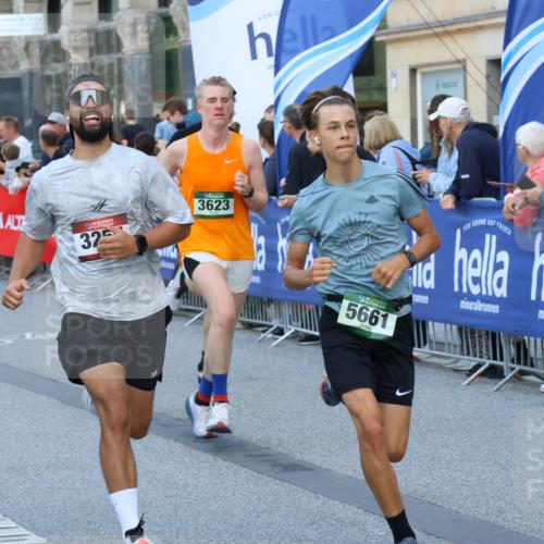 07.09.2025 - BARMER Alsterlauf Strokosch-Dieckow http://msf.ph/oto/8723909 07.09.2025 09:50:50 Ziel 2162, 2322, 2609, 2802, 2836, 3059, 3447, 3476, 3546, 3618, 3812, 4161, 4162, 4223, 4300, 4619, 4895, 4992, 5051, 5358, 5426, 5455, 5772, 5899, 5905, 8174, 8318 meine-sportfotos.de