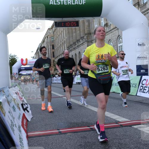 07.09.2025 - BARMER Alsterlauf Strokosch-Dieckow http://msf.ph/oto/8723910 07.09.2025 10:10:04 Ziel 2925, 3770, 4155, 4522, 5131, 5263, 5519, 5533, 5821, 6190 meine-sportfotos.de