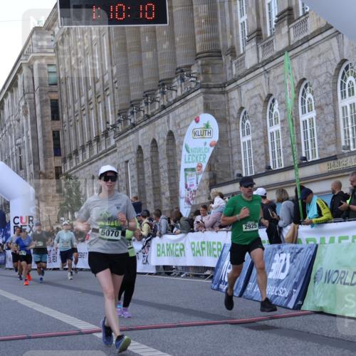 07.09.2025 - BARMER Alsterlauf Strokosch-Dieckow http://msf.ph/oto/8723919 07.09.2025 10:10:08 Ziel 2925, 4155, 4260, 4474, 4522, 4743, 4915, 5052, 5443, 5519, 5533, 5821, 6190 meine-sportfotos.de