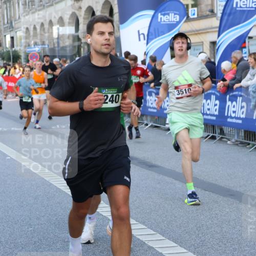 07.09.2025 - BARMER Alsterlauf Strokosch-Dieckow http://msf.ph/oto/8723920 07.09.2025 09:50:48 Ziel 2162, 2203, 2322, 2609, 2802, 2836, 3059, 3447, 3476, 3525, 3546, 3618, 3812, 3835, 4161, 4162, 4223, 4300, 4619, 4895, 4992, 5051, 5358, 5426, 5455, 5772, 5899, 8174, 8318 meine-sportfotos.de