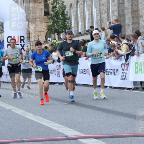 07.09.2025 - BARMER Alsterlauf Strokosch-Dieckow http://msf.ph/oto/8723924 07.09.2025 10:10:10 Ziel 2363, 2391, 2925, 4155, 4260, 4474, 4743, 4906, 4915, 5052, 5443, 5821, 6258, 8115 meine-sportfotos.de