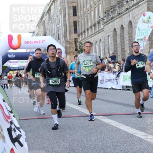 07.09.2025 - BARMER Alsterlauf Strokosch-Dieckow http://msf.ph/oto/8723936 07.09.2025 10:10:15 Ziel 2023, 2197, 2224, 2363, 2391, 3054, 4260, 4474, 4714, 4743, 4906, 4915, 5052, 5443, 5821, 6258, 8115 meine-sportfotos.de