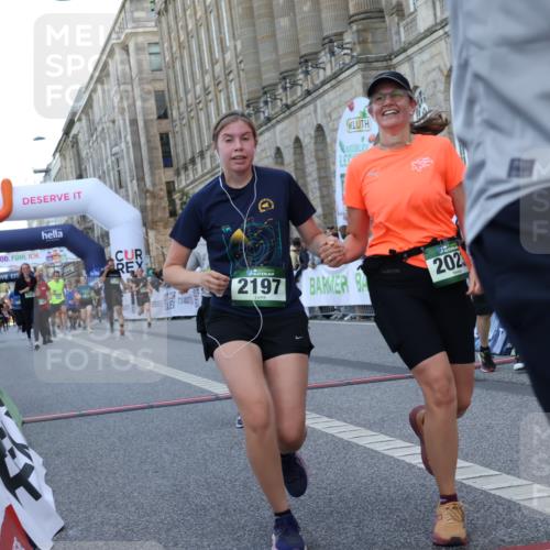 07.09.2025 - BARMER Alsterlauf Strokosch-Dieckow http://msf.ph/oto/8723953 07.09.2025 10:10:20 Ziel 2023, 2197, 2224, 2363, 2391, 2622, 2639, 2787, 3054, 4203, 4260, 4714, 4743, 4906, 5052, 6000, 6159, 6258, 8115, 8147, 8162 meine-sportfotos.de