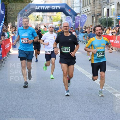 07.09.2025 - BARMER Alsterlauf Strokosch-Dieckow http://msf.ph/oto/8723965 07.09.2025 09:50:37 Ziel 2162, 2203, 2322, 2478, 2683, 2836, 2897, 2900, 2922, 3147, 3148, 3255, 3314, 3443, 3476, 3510, 3518, 3525, 3749, 3812, 3835, 4499, 4573, 4835, 4936, 4992, 5028, 5316, 5426, 5455, 5661, 5772, 5899, 6107, 6162, 6176, 8105, 8174, 8318 meine-sportfotos.de