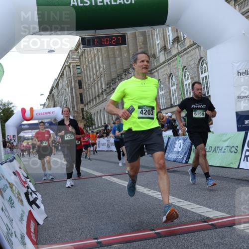 07.09.2025 - BARMER Alsterlauf Strokosch-Dieckow http://msf.ph/oto/8723970 07.09.2025 10:10:26 Ziel 2082, 2224, 2469, 2586, 2622, 2639, 2787, 2805, 3549, 4203, 4838, 4893, 4933, 4935, 5778, 5780, 6000, 6159, 8147, 8162 meine-sportfotos.de