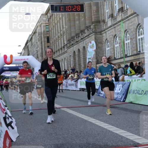 07.09.2025 - BARMER Alsterlauf Strokosch-Dieckow http://msf.ph/oto/8723973 07.09.2025 10:10:27 Ziel 2082, 2469, 2586, 2622, 2639, 2787, 2805, 3549, 4203, 4838, 4893, 4933, 4935, 5778, 5780, 5896, 6000, 6159, 8147, 8162 meine-sportfotos.de