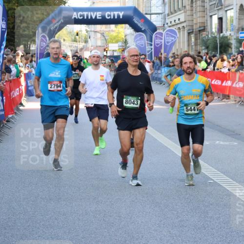 07.09.2025 - BARMER Alsterlauf Strokosch-Dieckow http://msf.ph/oto/8723978 07.09.2025 09:50:37 Ziel 2162, 2203, 2322, 2478, 2683, 2836, 2897, 2900, 2922, 3147, 3148, 3255, 3314, 3443, 3476, 3510, 3518, 3525, 3749, 3812, 3835, 4499, 4573, 4835, 4936, 4992, 5028, 5316, 5426, 5455, 5661, 5772, 5899, 6107, 6162, 6176, 8105, 8174, 8318 meine-sportfotos.de
