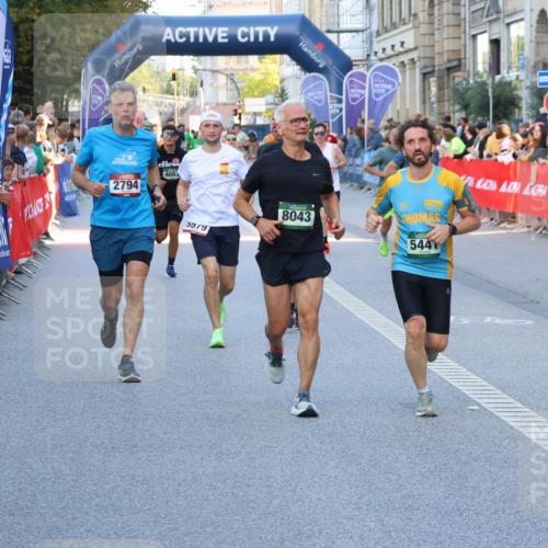 07.09.2025 - BARMER Alsterlauf Strokosch-Dieckow http://msf.ph/oto/8723982 07.09.2025 09:50:37 Ziel 2162, 2203, 2322, 2478, 2683, 2836, 2897, 2900, 2922, 3147, 3148, 3255, 3314, 3443, 3476, 3510, 3518, 3525, 3749, 3812, 3835, 4499, 4573, 4835, 4936, 4992, 5028, 5316, 5426, 5455, 5661, 5772, 5899, 6107, 6162, 6176, 8105, 8174, 8318 meine-sportfotos.de