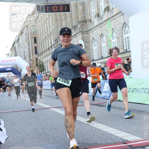 07.09.2025 - BARMER Alsterlauf Strokosch-Dieckow http://msf.ph/oto/8723984 07.09.2025 10:10:30 Ziel 1160, 2082, 2469, 2586, 2622, 2639, 2787, 2805, 2865, 2895, 2907, 3549, 4203, 4554, 4838, 4893, 4933, 4935, 5176, 5778, 5780, 5816, 5893, 5896, 6000, 6159, 8147, 8162 meine-sportfotos.de