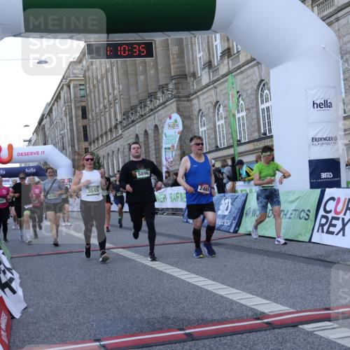 07.09.2025 - BARMER Alsterlauf Strokosch-Dieckow http://msf.ph/oto/8723997 07.09.2025 10:10:33 Ziel 1160, 2082, 2469, 2586, 2805, 2865, 2895, 2907, 3250, 3549, 4099, 4202, 4302, 4554, 4622, 4838, 4893, 4933, 4935, 5176, 5652, 5778, 5780, 5816, 5893, 5896 meine-sportfotos.de