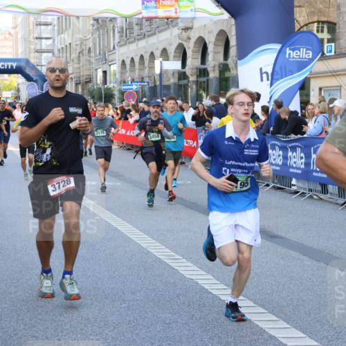 07.09.2025 - BARMER Alsterlauf Strokosch-Dieckow http://msf.ph/oto/8723998 07.09.2025 09:50:34 Ziel 2162, 2203, 2478, 2683, 2897, 2900, 2922, 3147, 3148, 3255, 3314, 3443, 3510, 3518, 3525, 3623, 3749, 3835, 4499, 4573, 4835, 4936, 5028, 5316, 5661, 5899, 6107, 6162, 6176, 8105 meine-sportfotos.de