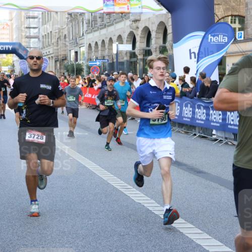 07.09.2025 - BARMER Alsterlauf Strokosch-Dieckow http://msf.ph/oto/8724005 07.09.2025 09:50:34 Ziel 2162, 2203, 2478, 2683, 2897, 2900, 2922, 3147, 3148, 3255, 3314, 3443, 3510, 3518, 3525, 3623, 3749, 3835, 4499, 4573, 4835, 4936, 5028, 5316, 5661, 5899, 6107, 6162, 6176, 8105 meine-sportfotos.de