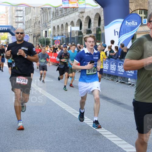 07.09.2025 - BARMER Alsterlauf Strokosch-Dieckow http://msf.ph/oto/8724008 07.09.2025 09:50:34 Ziel 2162, 2203, 2478, 2683, 2897, 2900, 2922, 3147, 3148, 3255, 3314, 3443, 3510, 3518, 3525, 3623, 3749, 3835, 4499, 4573, 4835, 4936, 5028, 5316, 5661, 5899, 6107, 6162, 6176, 8105 meine-sportfotos.de