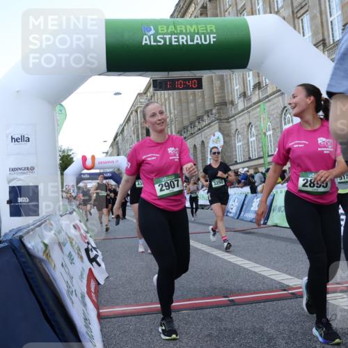 07.09.2025 - BARMER Alsterlauf Strokosch-Dieckow http://msf.ph/oto/8724013 07.09.2025 10:10:38 Ziel 1160, 2469, 2865, 2895, 2907, 3250, 3470, 3549, 3756, 3757, 3758, 4058, 4099, 4202, 4302, 4554, 4622, 4667, 4838, 5176, 5285, 5652, 5816, 5829, 5879, 5893, 5896, 8423, 8463 meine-sportfotos.de