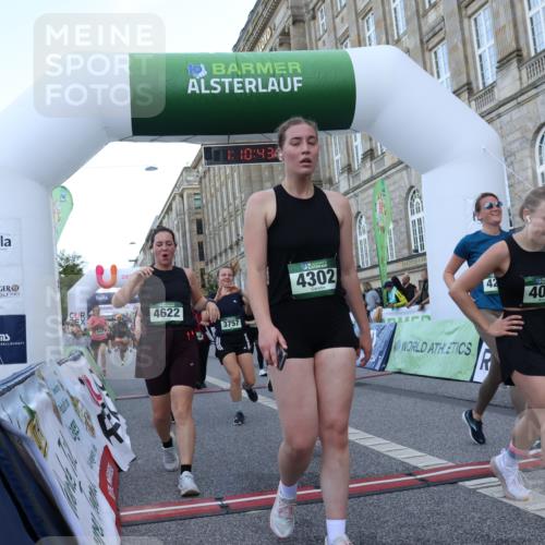 07.09.2025 - BARMER Alsterlauf Strokosch-Dieckow http://msf.ph/oto/8724022 07.09.2025 10:10:41 Ziel 1160, 1188, 2352, 2474, 2632, 2865, 2895, 3145, 3250, 3469, 3470, 3756, 3757, 3758, 4058, 4099, 4202, 4291, 4302, 4622, 4667, 5176, 5285, 5319, 5652, 5816, 5829, 5879, 5893, 8423, 8463 meine-sportfotos.de