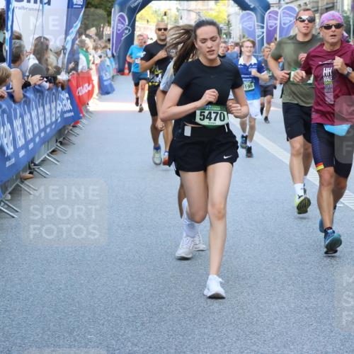 07.09.2025 - BARMER Alsterlauf Strokosch-Dieckow http://msf.ph/oto/8724031 07.09.2025 09:50:31 Ziel 2162, 2203, 2478, 2683, 2897, 2900, 2922, 3147, 3148, 3255, 3314, 3411, 3443, 3510, 3518, 3525, 3623, 3749, 3835, 4499, 4573, 4835, 4936, 5028, 5316, 5383, 5661, 6107, 6162, 6176, 8105 meine-sportfotos.de