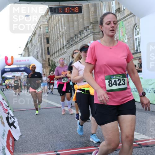 07.09.2025 - BARMER Alsterlauf Strokosch-Dieckow http://msf.ph/oto/8724033 07.09.2025 10:10:46 Ziel 1188, 2282, 2352, 2474, 2632, 3145, 3469, 3470, 3756, 3757, 3758, 3987, 4058, 4291, 4384, 4667, 4864, 5283, 5285, 5319, 5413, 5829, 5879, 5971, 6088, 6114, 6198, 8385, 8423, 8463 meine-sportfotos.de