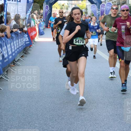 07.09.2025 - BARMER Alsterlauf Strokosch-Dieckow http://msf.ph/oto/8724035 07.09.2025 09:50:31 Ziel 2162, 2203, 2478, 2683, 2897, 2900, 2922, 3147, 3148, 3255, 3314, 3411, 3443, 3510, 3518, 3525, 3623, 3749, 3835, 4499, 4573, 4835, 4936, 5028, 5316, 5383, 5661, 6107, 6162, 6176, 8105 meine-sportfotos.de