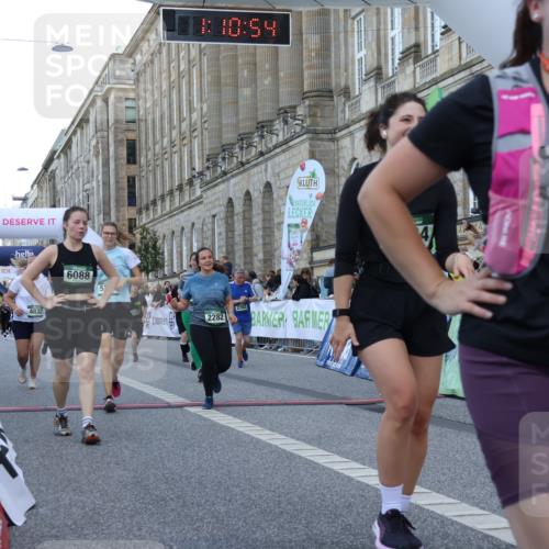 07.09.2025 - BARMER Alsterlauf Strokosch-Dieckow http://msf.ph/oto/8724045 07.09.2025 10:10:52 Ziel 1188, 2282, 2311, 2703, 3145, 3469, 3472, 3987, 4384, 4832, 4864, 5009, 5049, 5283, 5413, 5824, 5971, 6038, 6088, 6114, 6198, 8385 meine-sportfotos.de
