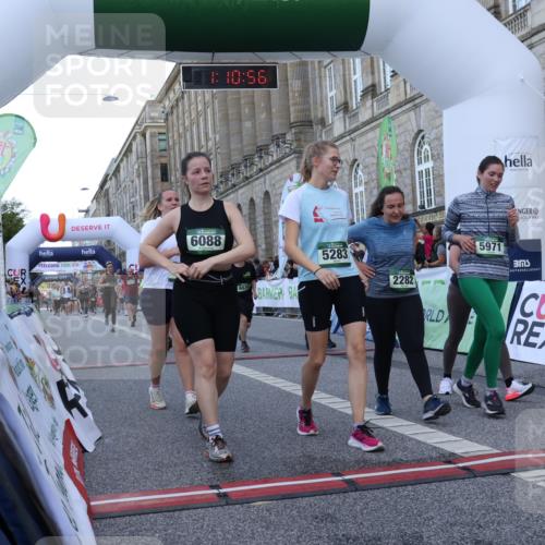 07.09.2025 - BARMER Alsterlauf Strokosch-Dieckow http://msf.ph/oto/8724053 07.09.2025 10:10:55 Ziel 2282, 2311, 2312, 2703, 3088, 3472, 3481, 3987, 4384, 4748, 4832, 4864, 5009, 5049, 5072, 5073, 5283, 5413, 5824, 5971, 6038, 6088, 6198, 8385 meine-sportfotos.de