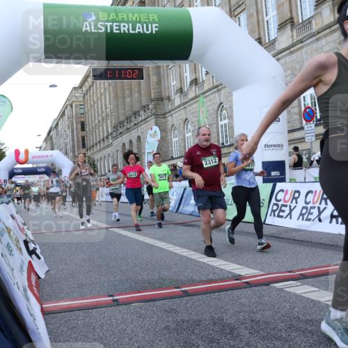 07.09.2025 - BARMER Alsterlauf Strokosch-Dieckow http://msf.ph/oto/8724065 07.09.2025 10:11:01 Ziel 2311, 2312, 2558, 3088, 3472, 3481, 3606, 3687, 3700, 4137, 4244, 4321, 4373, 4748, 5010, 5049, 5072, 5073, 5814, 5824, 6038, 6054, 6177, 8078, 8079, 8471 meine-sportfotos.de