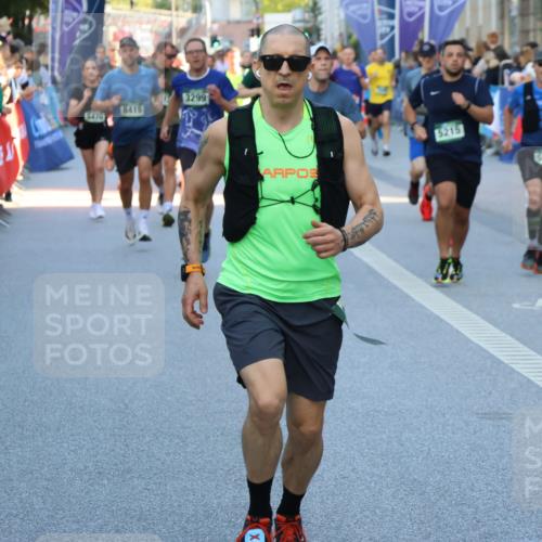 07.09.2025 - BARMER Alsterlauf Strokosch-Dieckow http://msf.ph/oto/8724076 07.09.2025 09:50:24 Ziel 2478, 2683, 3147, 3158, 3255, 3314, 3411, 3510, 3518, 3623, 3749, 4160, 4164, 4499, 4573, 4663, 4835, 5018, 5316, 5318, 5383, 5642, 5661, 6107, 6162, 6235, 8105, 8240 meine-sportfotos.de