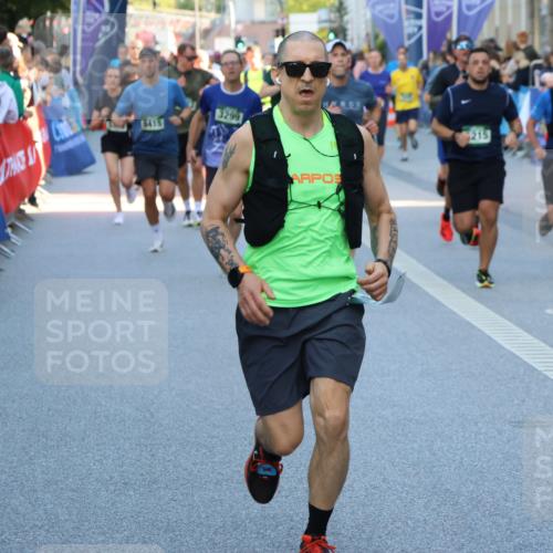 07.09.2025 - BARMER Alsterlauf Strokosch-Dieckow http://msf.ph/oto/8724082 07.09.2025 09:50:23 Ziel 2122, 2478, 2683, 3147, 3158, 3255, 3314, 3411, 3510, 3518, 3623, 3749, 4160, 4164, 4499, 4573, 4663, 4835, 5018, 5316, 5318, 5383, 5642, 5661, 6107, 6162, 6235, 8240 meine-sportfotos.de