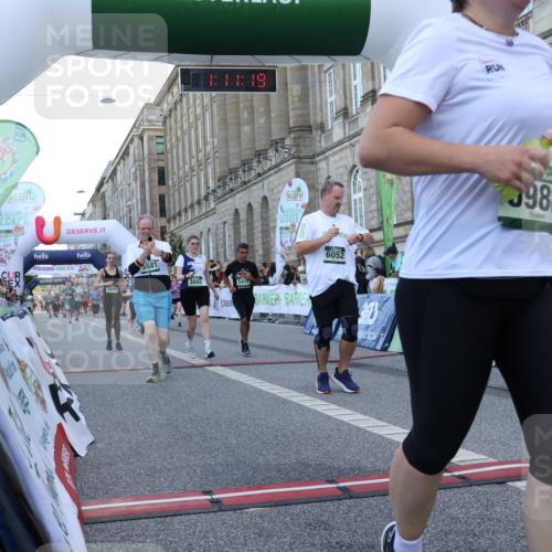 07.09.2025 - BARMER Alsterlauf Strokosch-Dieckow http://msf.ph/oto/8724101 07.09.2025 10:11:17 Ziel 2116, 2460, 3043, 3044, 3094, 3600, 3647, 4239, 4261, 4615, 4912, 4913, 5419, 5581, 5624, 5988, 6052, 8340 meine-sportfotos.de