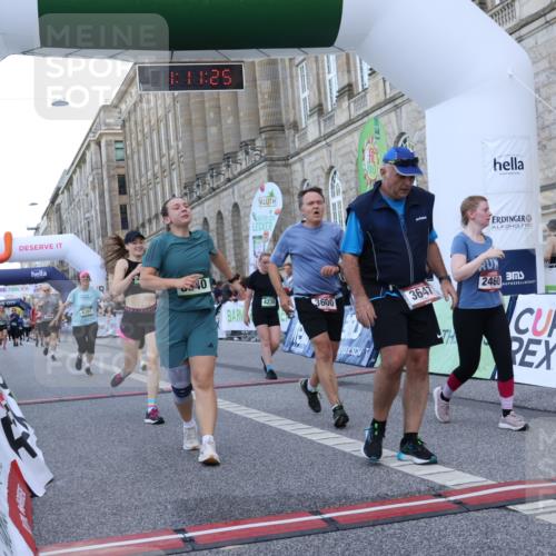07.09.2025 - BARMER Alsterlauf Strokosch-Dieckow http://msf.ph/oto/8724120 07.09.2025 10:11:23 Ziel 2460, 2966, 3043, 3044, 3094, 3600, 3647, 4239, 4380, 4381, 4515, 5419, 5581, 8330, 8331, 8340 meine-sportfotos.de