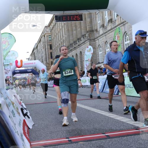 07.09.2025 - BARMER Alsterlauf Strokosch-Dieckow http://msf.ph/oto/8724122 07.09.2025 10:11:24 Ziel 2460, 2966, 3044, 3094, 3600, 3647, 4239, 4380, 4381, 4515, 5419, 8330, 8331, 8340 meine-sportfotos.de