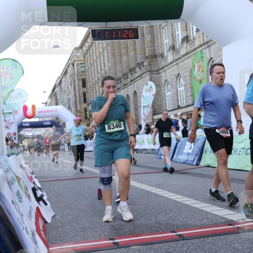 07.09.2025 - BARMER Alsterlauf Strokosch-Dieckow http://msf.ph/oto/8724123 07.09.2025 10:11:24 Ziel 2460, 2966, 3044, 3094, 3600, 3647, 4239, 4380, 4381, 4515, 5419, 8330, 8331, 8340 meine-sportfotos.de