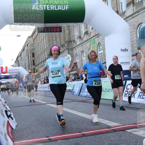 07.09.2025 - BARMER Alsterlauf Strokosch-Dieckow http://msf.ph/oto/8724127 07.09.2025 10:11:27 Ziel 2057, 2438, 2460, 2966, 3094, 3205, 3600, 4239, 4380, 4381, 4515, 8330, 8331, 8340, 8404 meine-sportfotos.de