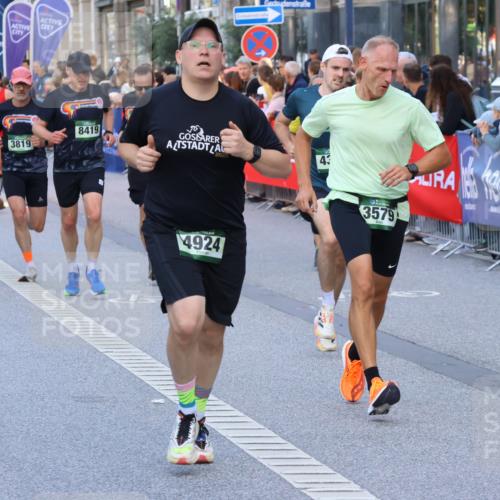 07.09.2025 - BARMER Alsterlauf Strokosch-Dieckow http://msf.ph/oto/8724128 07.09.2025 09:50:18 Ziel 2122, 2794, 3158, 3175, 3255, 3314, 3411, 3510, 3518, 3623, 3858, 3896, 4160, 4164, 4336, 4499, 4663, 5018, 5316, 5318, 5383, 5425, 5441, 5579, 5642, 5661, 6235, 8043, 8240, 8249, 8250 meine-sportfotos.de