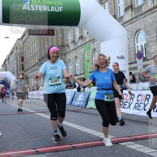 07.09.2025 - BARMER Alsterlauf Strokosch-Dieckow http://msf.ph/oto/8724129 07.09.2025 10:11:27 Ziel 2057, 2438, 2460, 2966, 3094, 3205, 3600, 4239, 4380, 4381, 4515, 8330, 8331, 8340, 8404 meine-sportfotos.de